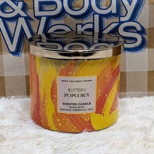 Bath & Body Works BBW Buttery Popcorn 3 Wick Scented Candle